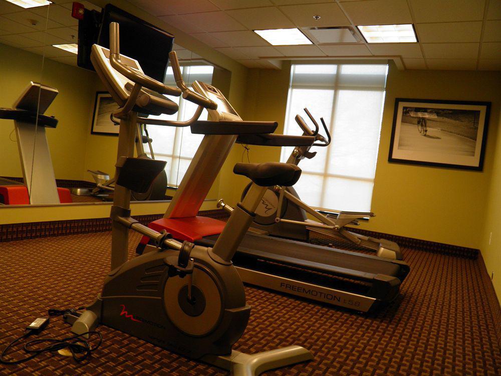 Holiday Inn Express & Suites Overland Park By Ihg Екстериор снимка