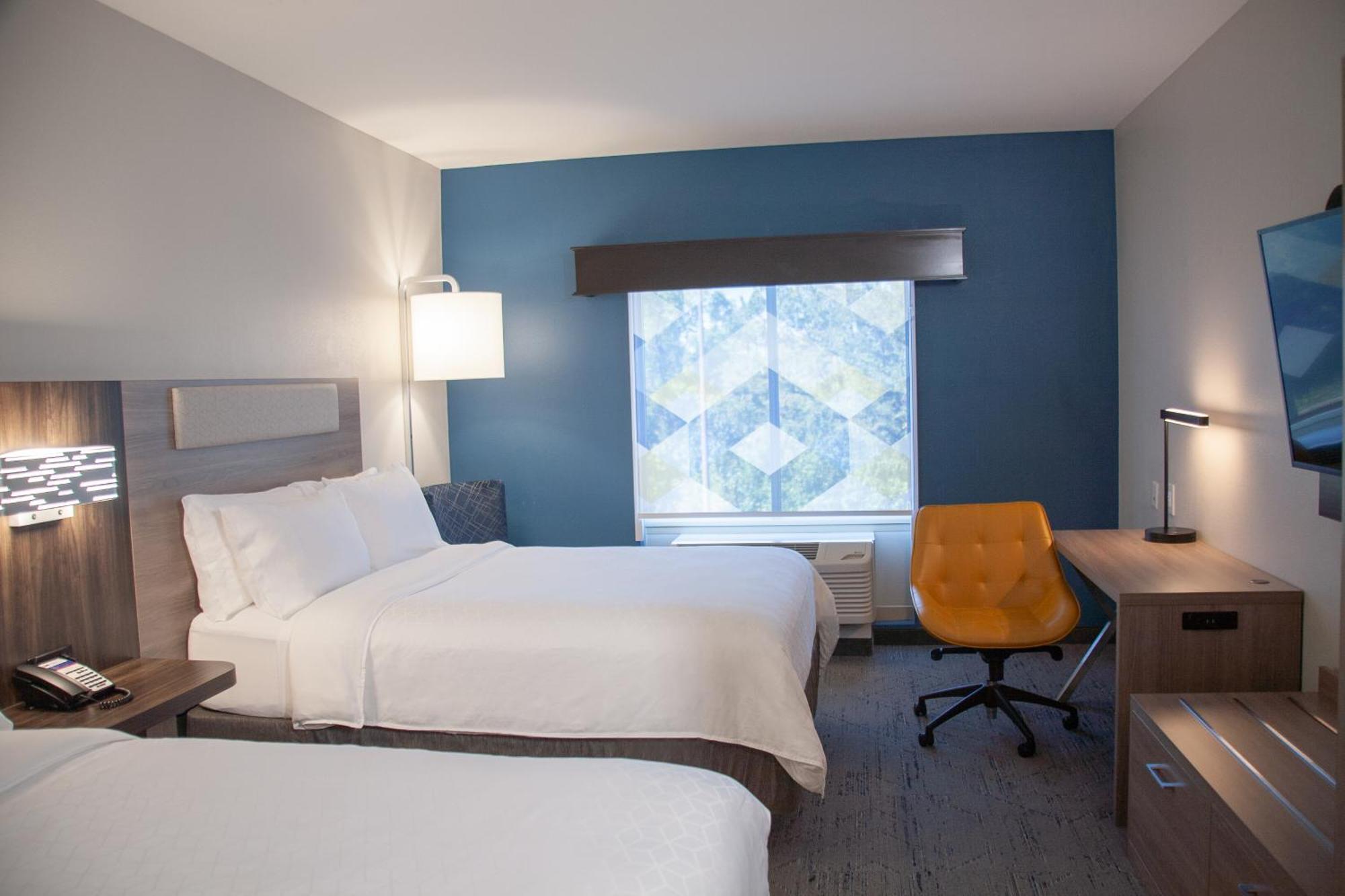 Holiday Inn Express & Suites Overland Park By Ihg Екстериор снимка