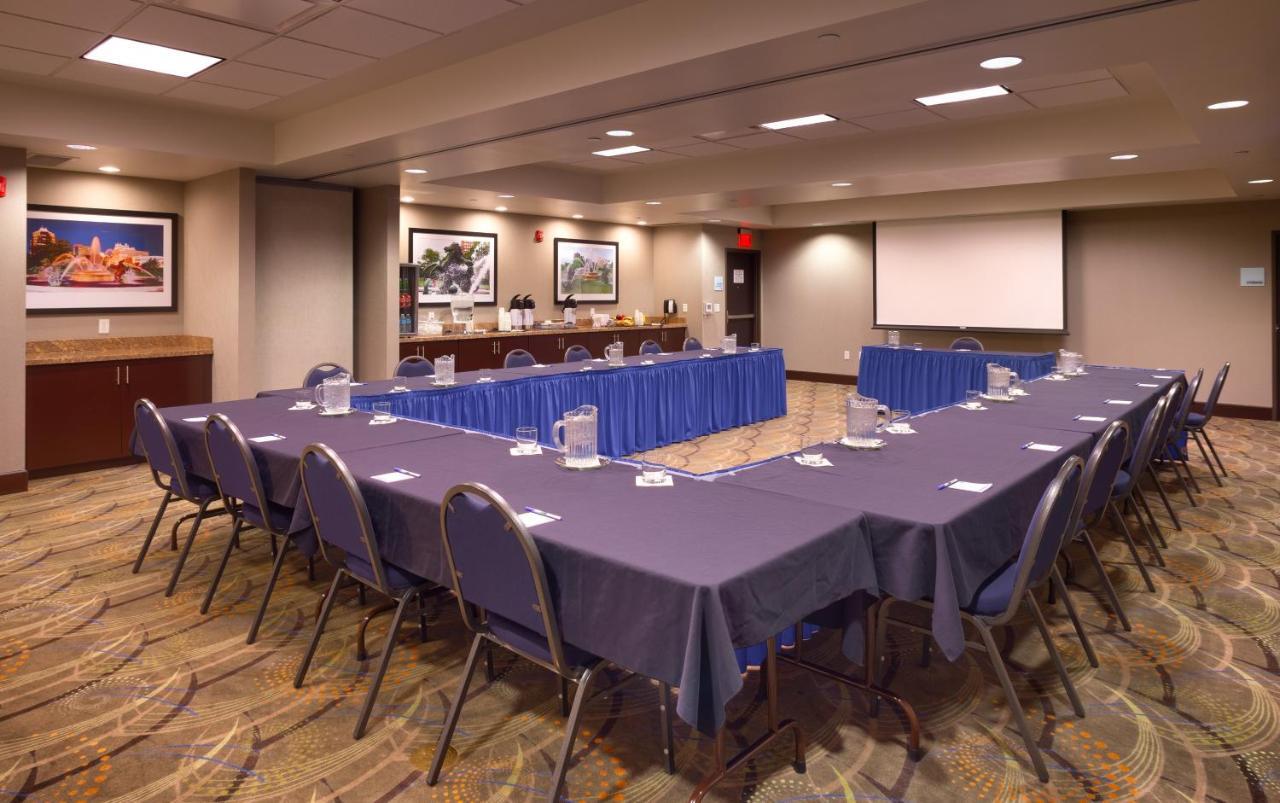 Holiday Inn Express & Suites Overland Park By Ihg Екстериор снимка