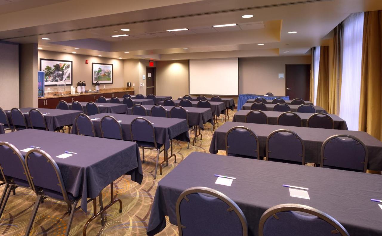 Holiday Inn Express & Suites Overland Park By Ihg Екстериор снимка