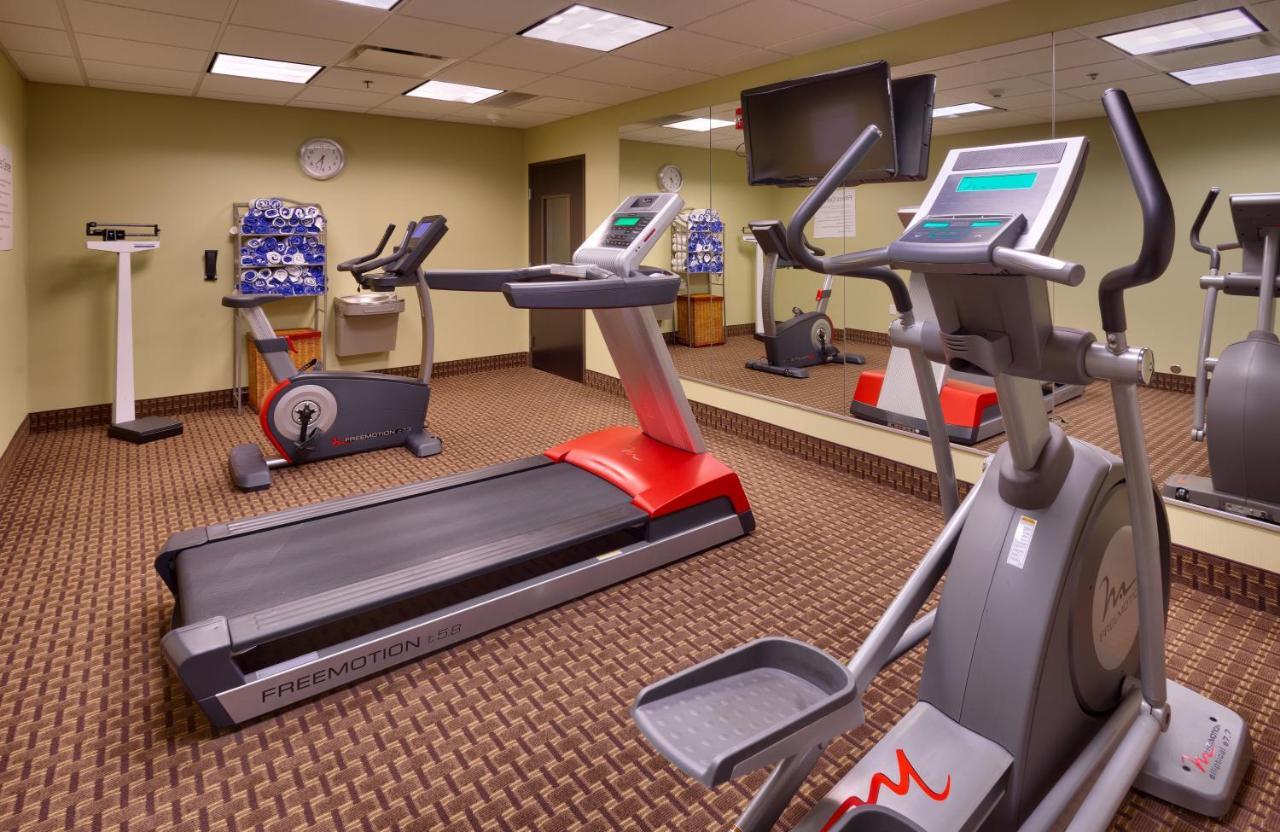 Holiday Inn Express & Suites Overland Park By Ihg Екстериор снимка