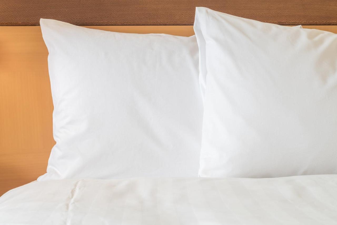 Holiday Inn Express & Suites Overland Park By Ihg Екстериор снимка